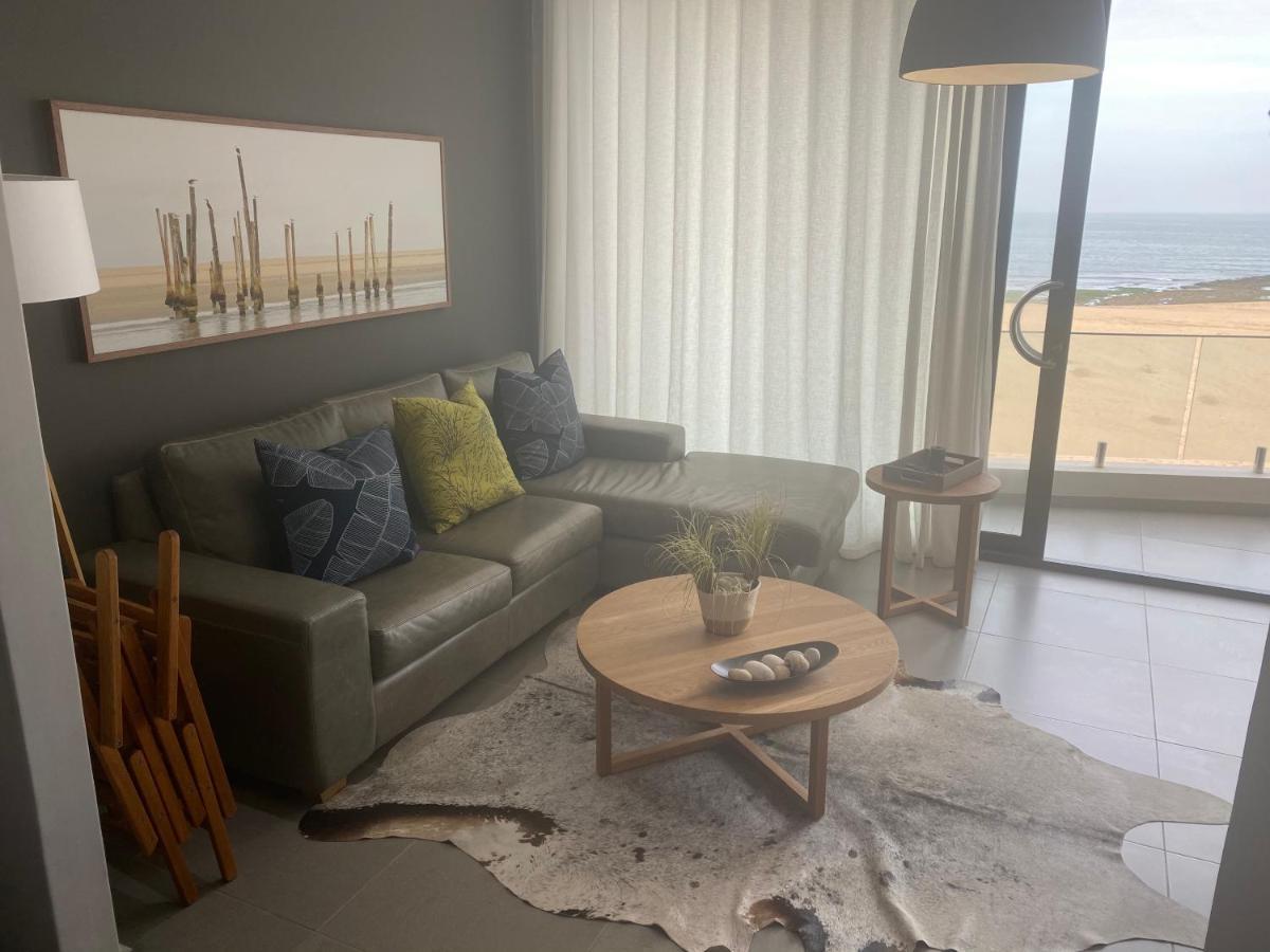 Apartment 32, Bay View Suites Langstrand Екстериор снимка