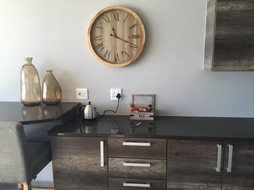 Apartment 32, Bay View Suites Langstrand Екстериор снимка