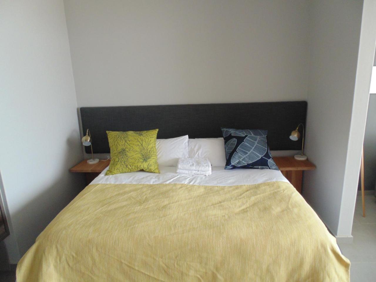 Apartment 32, Bay View Suites Langstrand Екстериор снимка